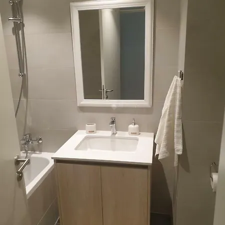 Waterfront-delux Na Vodi Apartament *